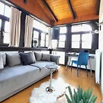 Stadtvilla Belle Kitz Im Zentrum Mit Sauna By Belle Hébergement de vacances *
