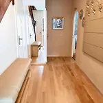 Stadtvilla Belle Kitz Im Zentrum Mit Sauna By Belle Hébergement de vacances