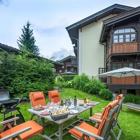 Stadtvilla Belle Kitz Im Zentrum Mit Sauna By Belle Holiday home Kitzbuhel