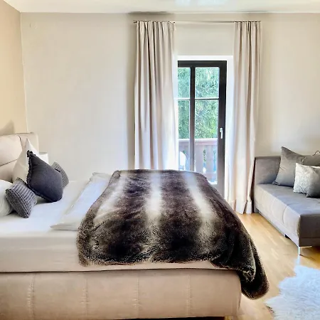 Stadtvilla Belle Kitz Im Zentrum Mit Sauna By Belle *