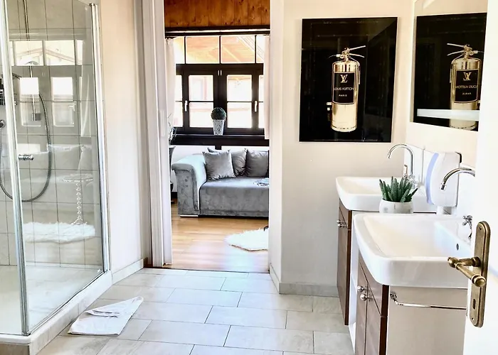 Stadtvilla Belle Kitz Im Zentrum Mit Sauna By Belle Дом отдыха *