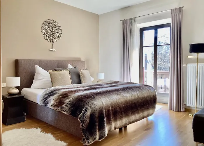 Stadtvilla Belle Kitz Im Zentrum Mit Sauna By Belle Κίτσμπουελ