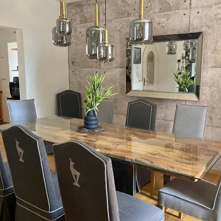 Vakantiehuis Stadtvilla Belle Kitz Im Zentrum Mit Sauna By Belle Kitzbühel