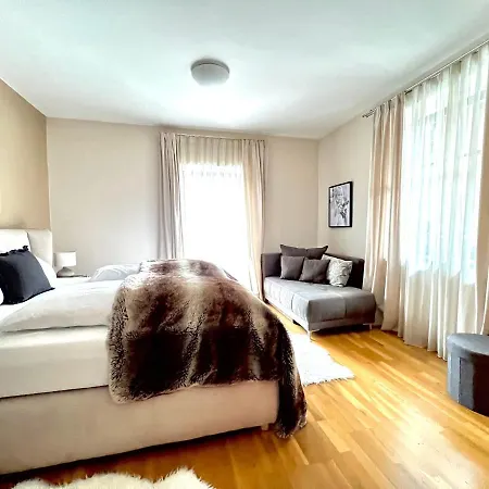 Vakantiehuis Stadtvilla Belle Kitz Im Zentrum Mit Sauna By Belle Kitzbühel