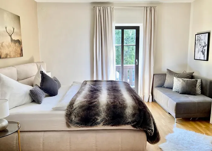 Stadtvilla Belle Kitz Im Zentrum Mit Sauna By Belle *