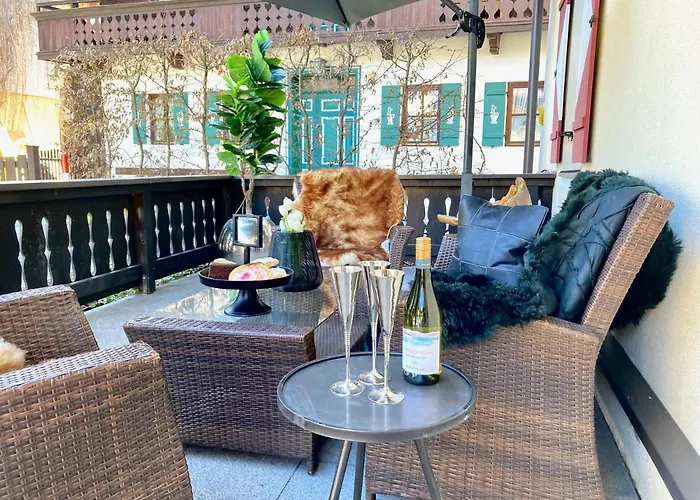 Stadtvilla Belle Kitz Im Zentrum Mit Sauna By Belle Κίτσμπουελ